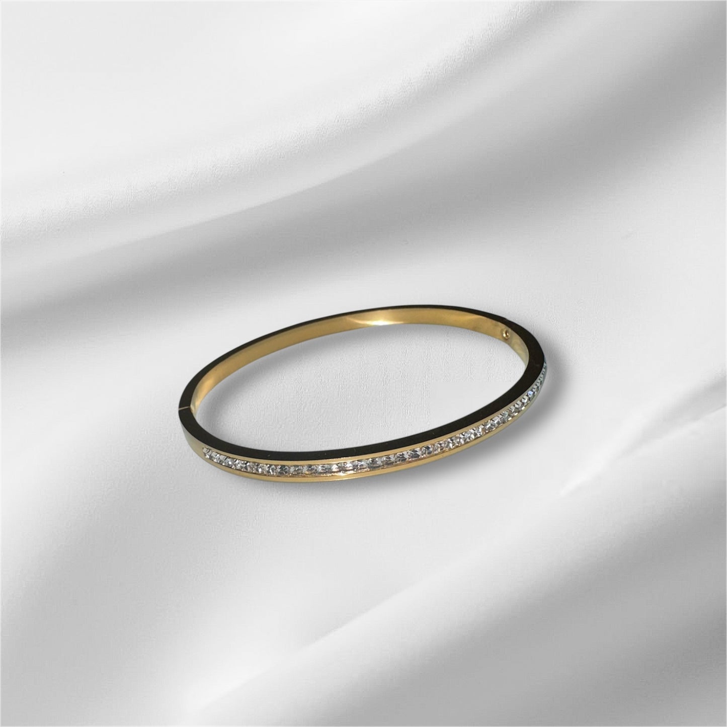 Beauty Sparkle Bangle