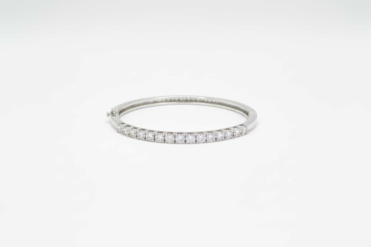 2.66ct Elaria Radiance Claw Diamond Bracelet in 9k White Gold