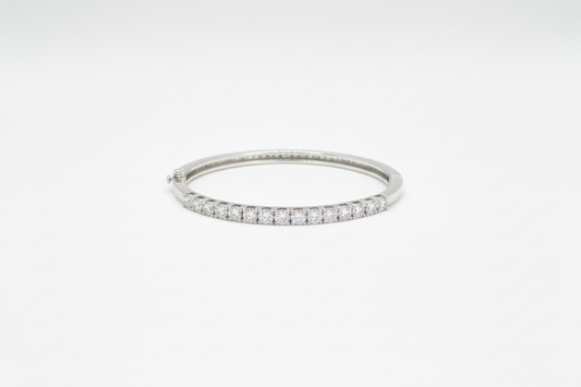 2.66ct Elaria Radiance Claw Diamond Bracelet in 9k White Gold