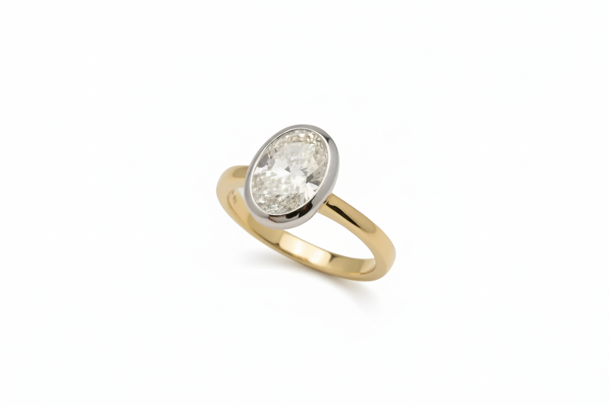 2.57ct Oval Rubove Diamond Ring in 18k Yellow Gold