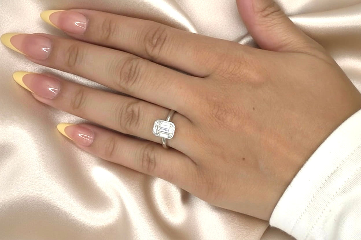 2.71ct Emerald Platinum Diamond Ring