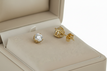 1.04ct Four Claw Lab Diamond Stud Earrings in 18k Yellow Gold