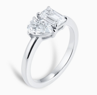 2.10ct Toi et Moi Emerald and Pear Platinum Diamond Ring